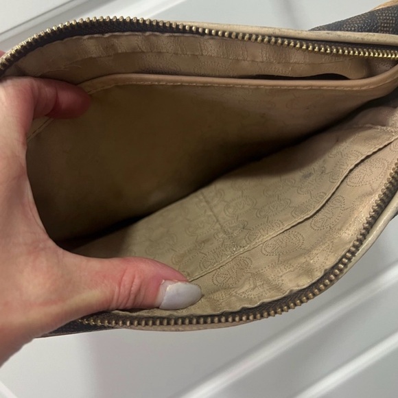 Michael Kors Jet Set Signature PVC Crossbody – Brown Logo w/ Gold Chain - Picture 4 of 7